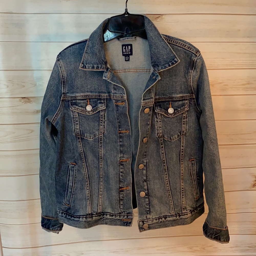 Women’s Gap denim jacket